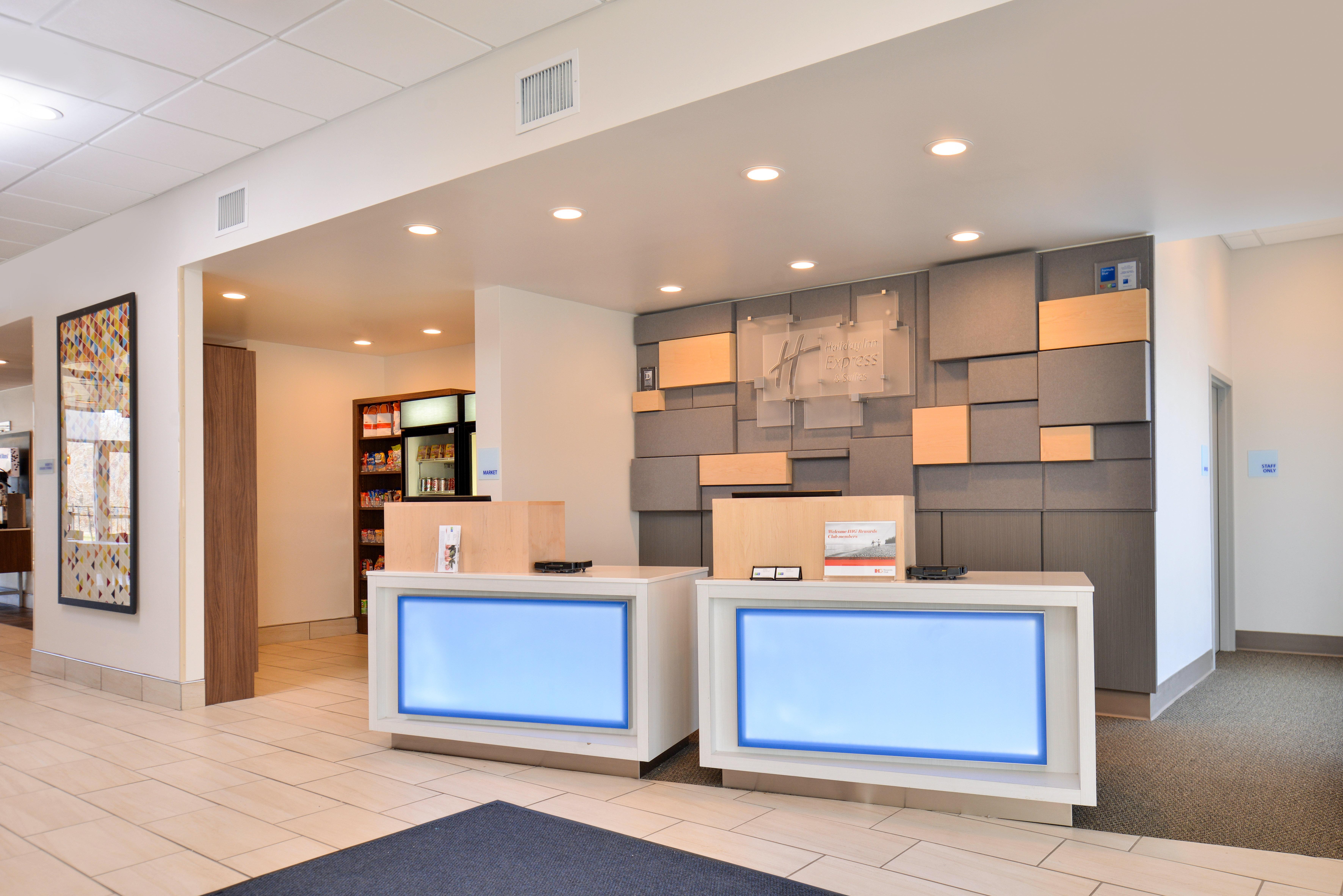 Holiday Inn Express & Suites Farmington Hills - Detroit By Ihg Ngoại thất bức ảnh