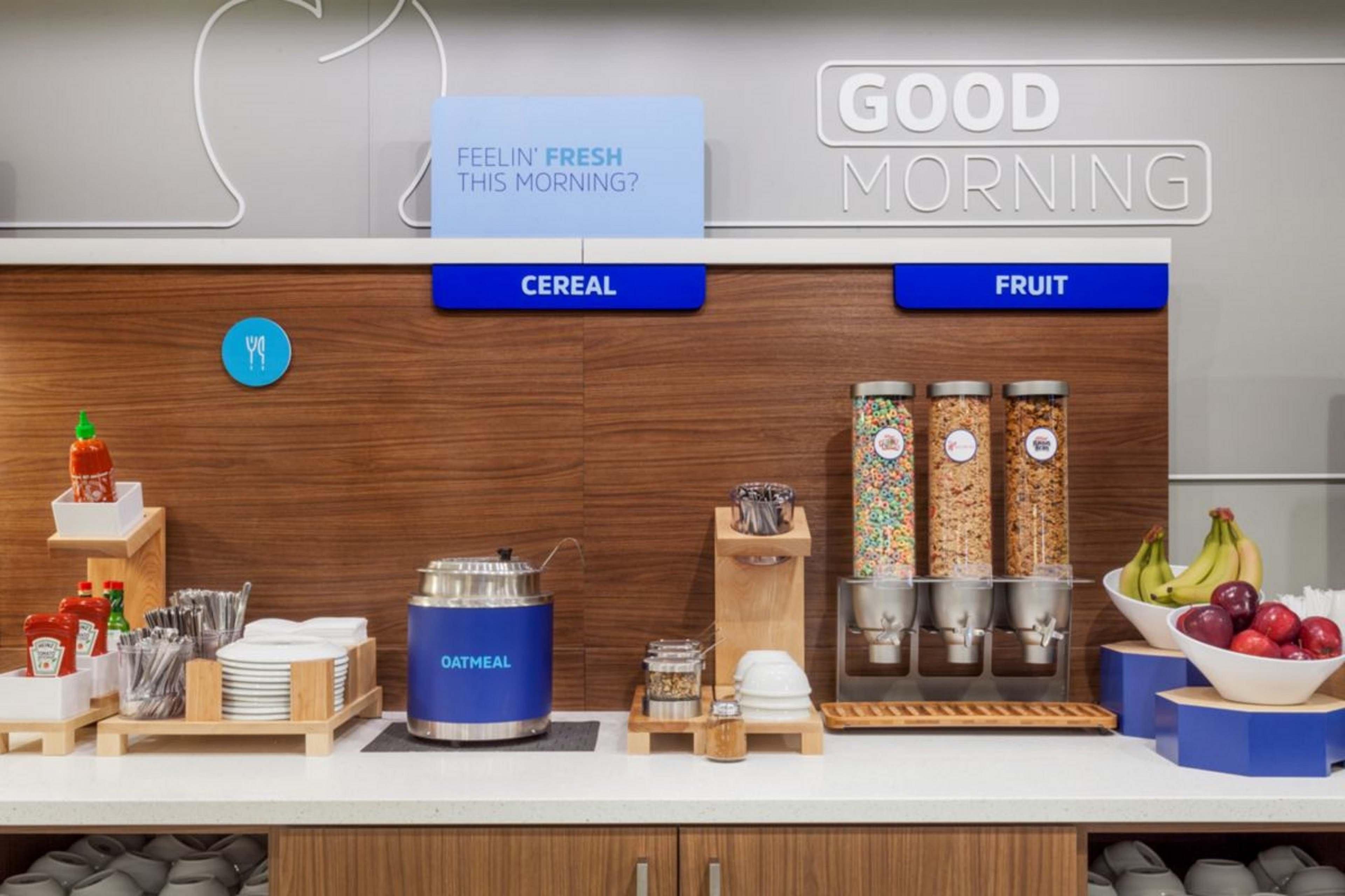 Holiday Inn Express & Suites Farmington Hills - Detroit By Ihg Ngoại thất bức ảnh