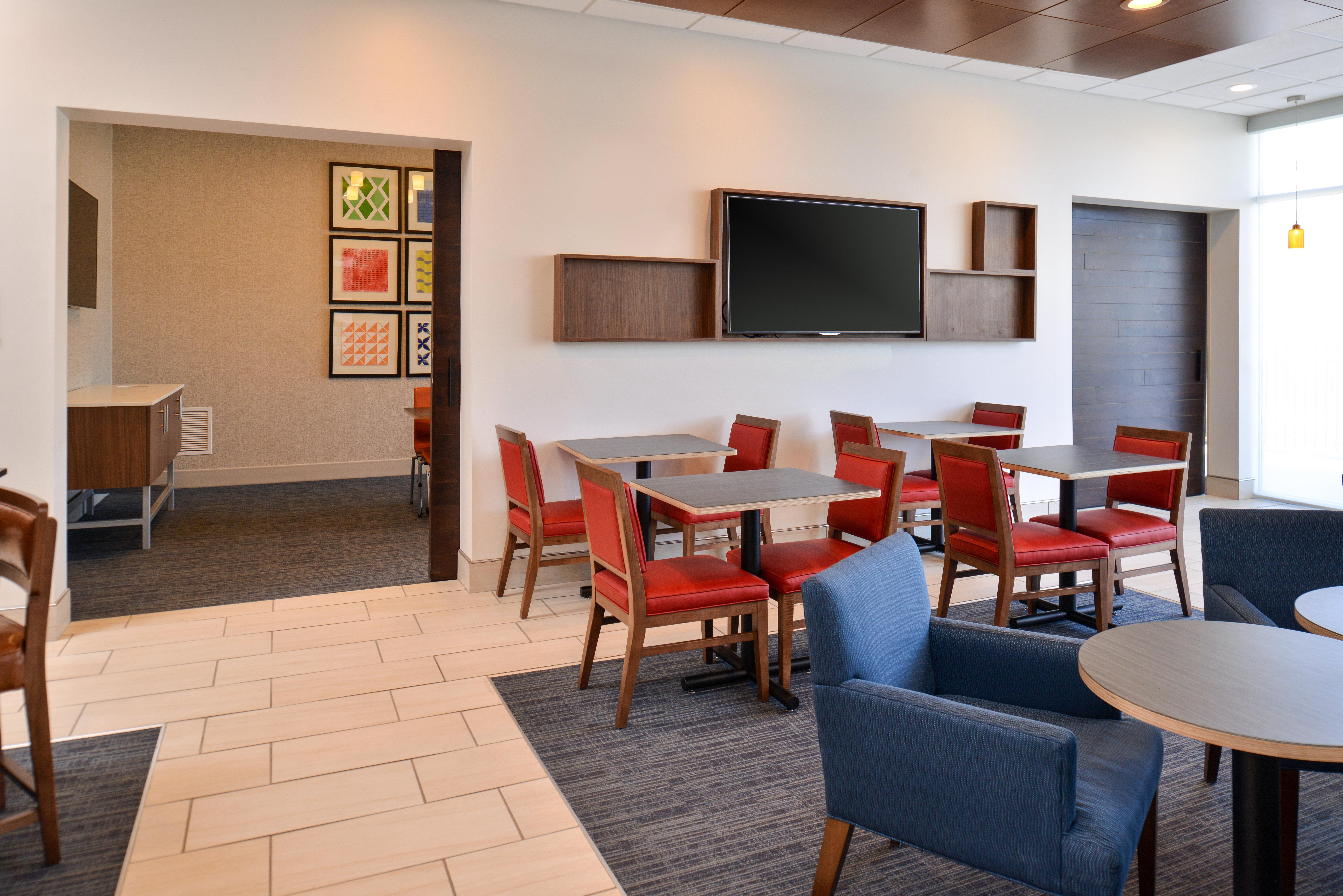 Holiday Inn Express & Suites Farmington Hills - Detroit By Ihg Ngoại thất bức ảnh